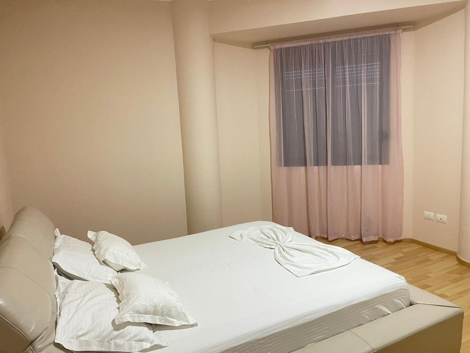 Xhemi'S Apartment Sarande Ngoại thất bức ảnh