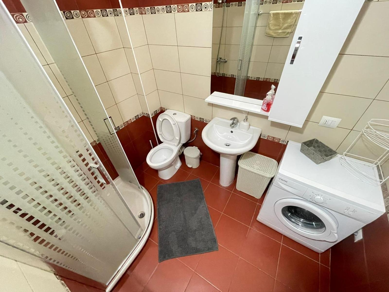 Xhemi'S Apartment Sarande Ngoại thất bức ảnh