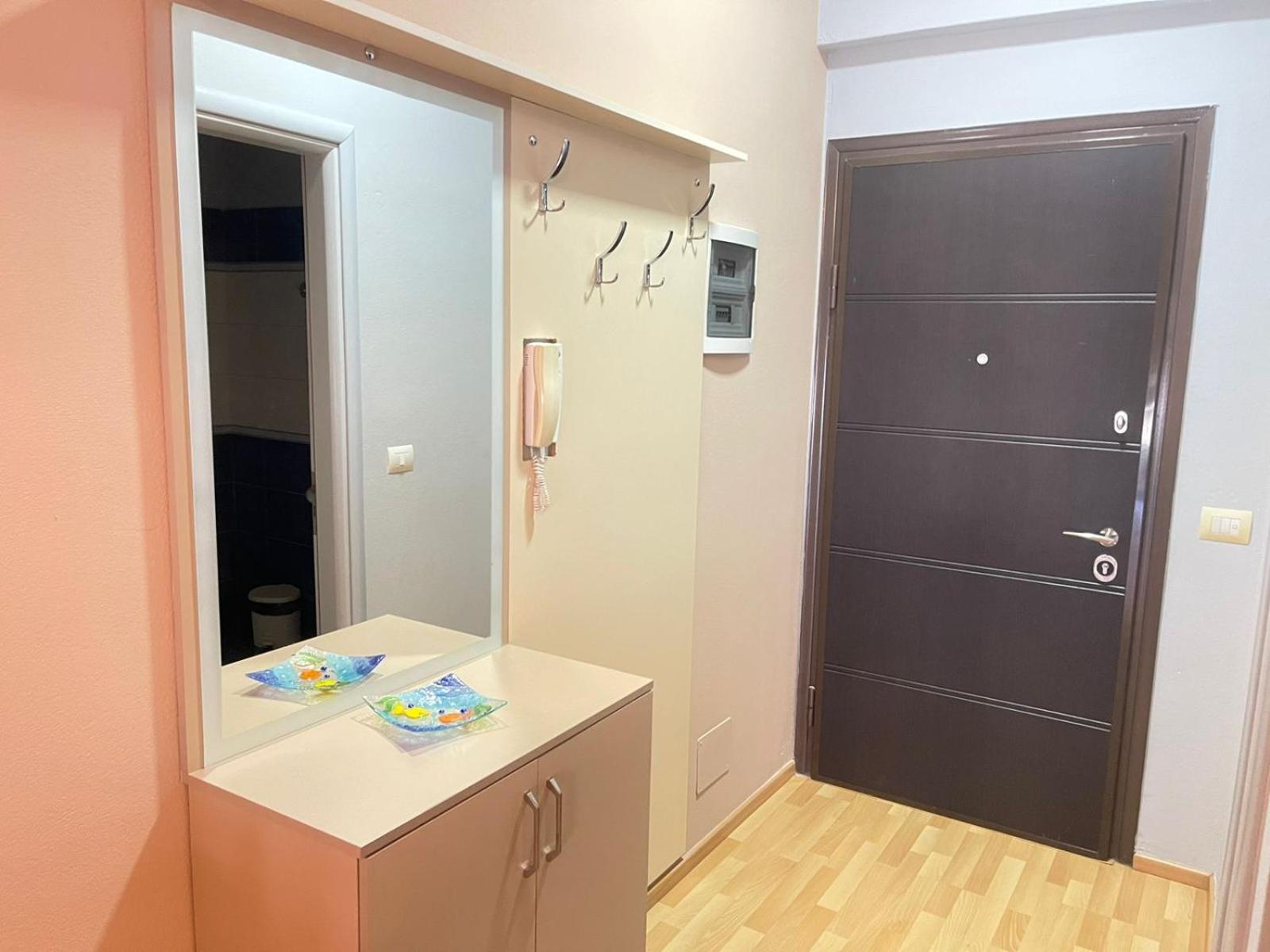 Xhemi'S Apartment Sarande Ngoại thất bức ảnh