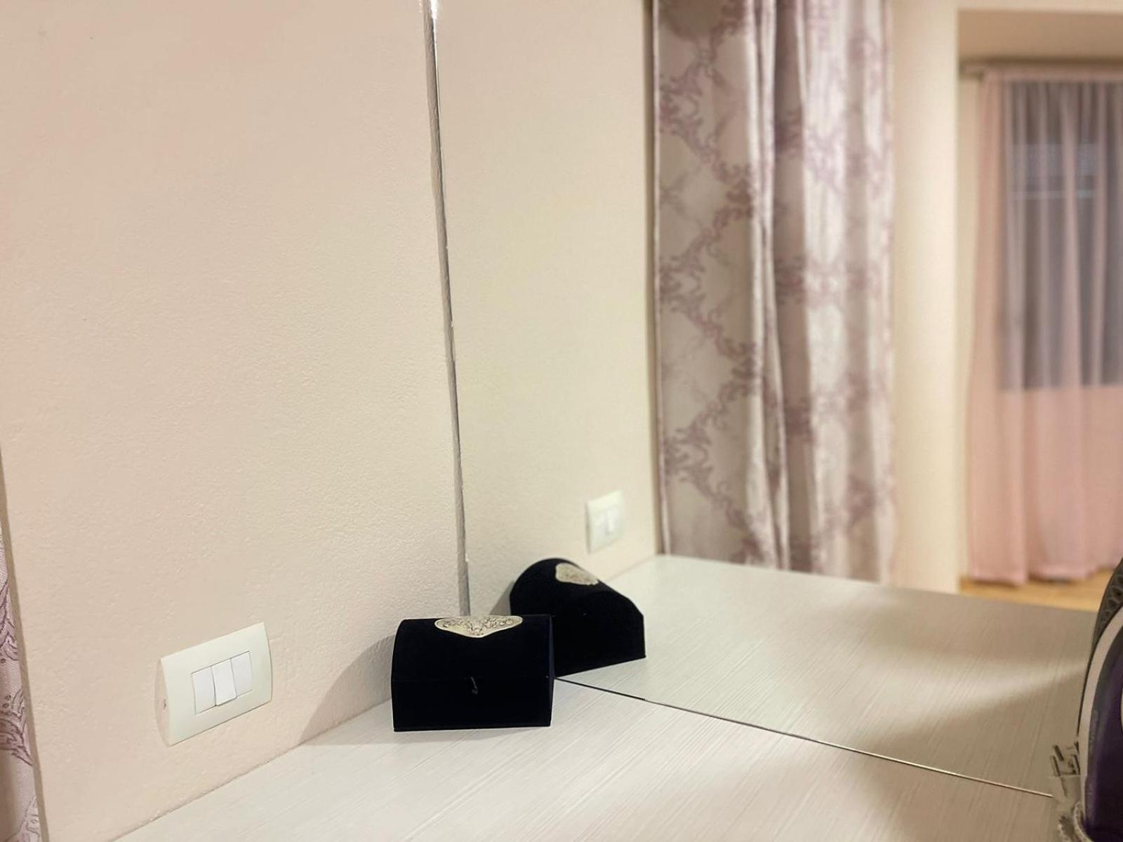Xhemi'S Apartment Sarande Ngoại thất bức ảnh